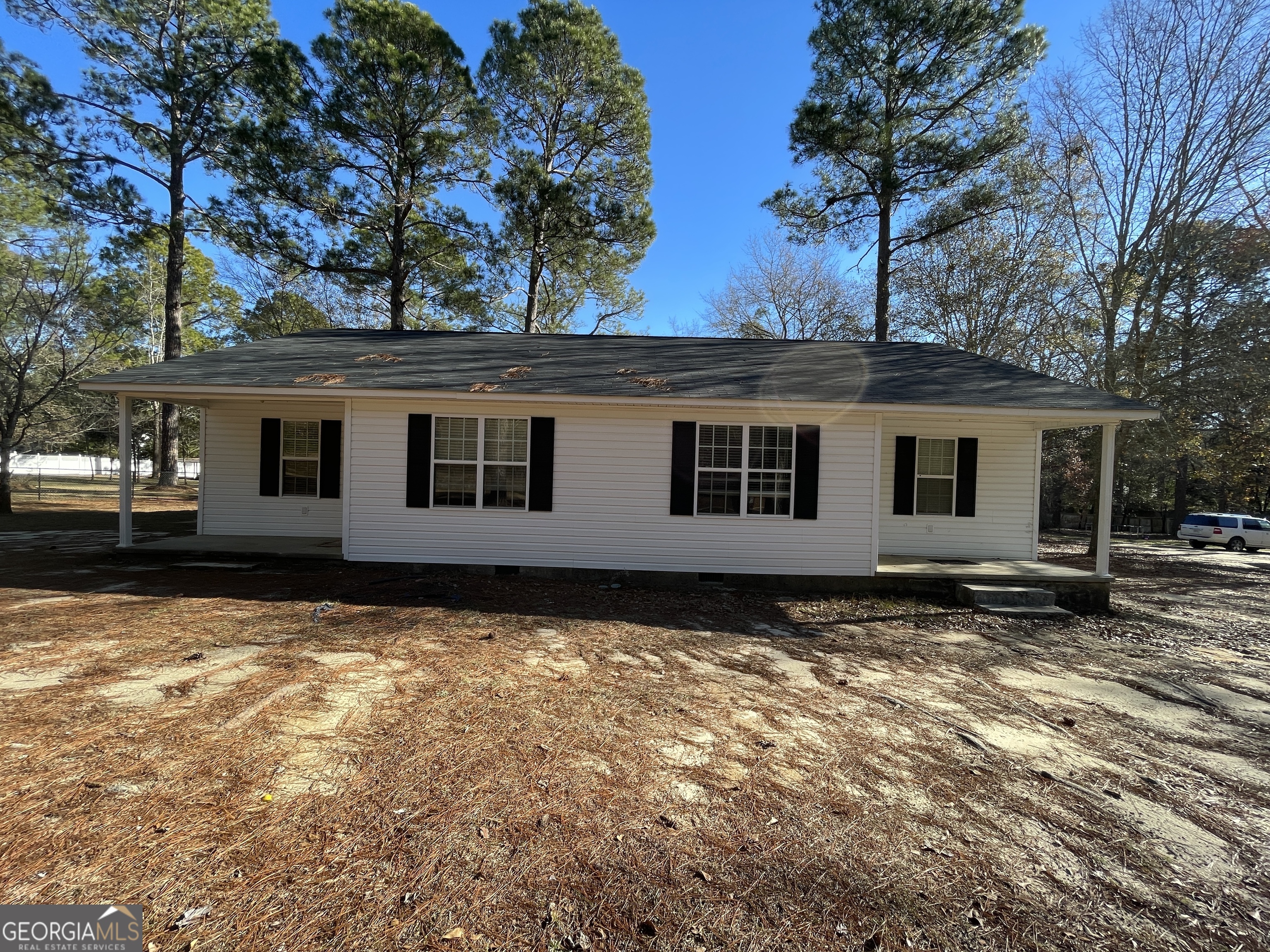 132 & 136 Miles Road Property Photo 1