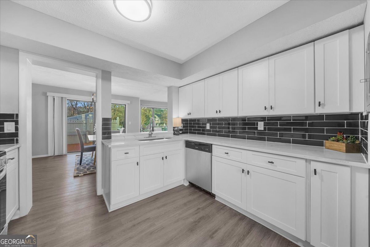 2678 Greentree Drive Se Property Photo 1
