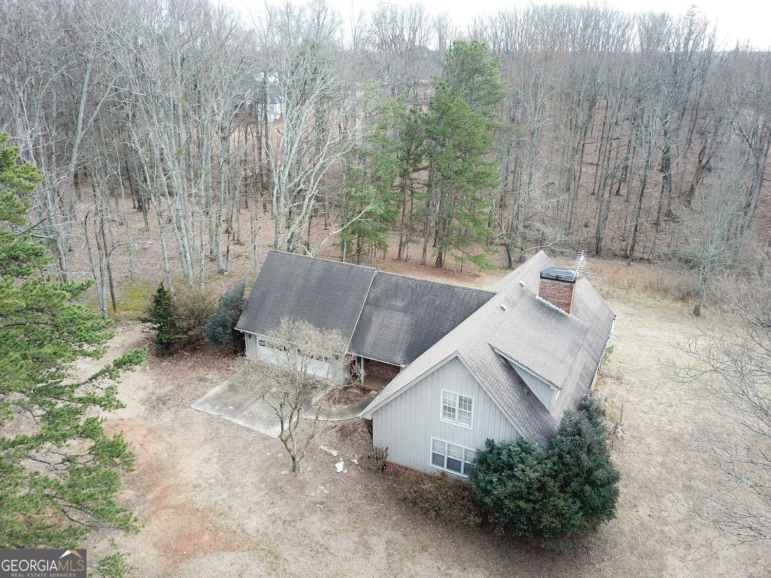 2615 Pine Grove Road Property Photo 6