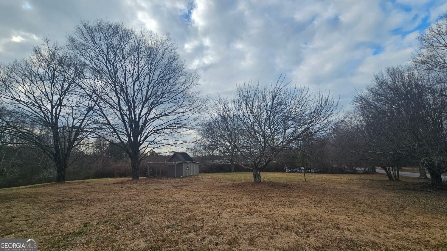 2615 Pine Grove Road Property Photo 10