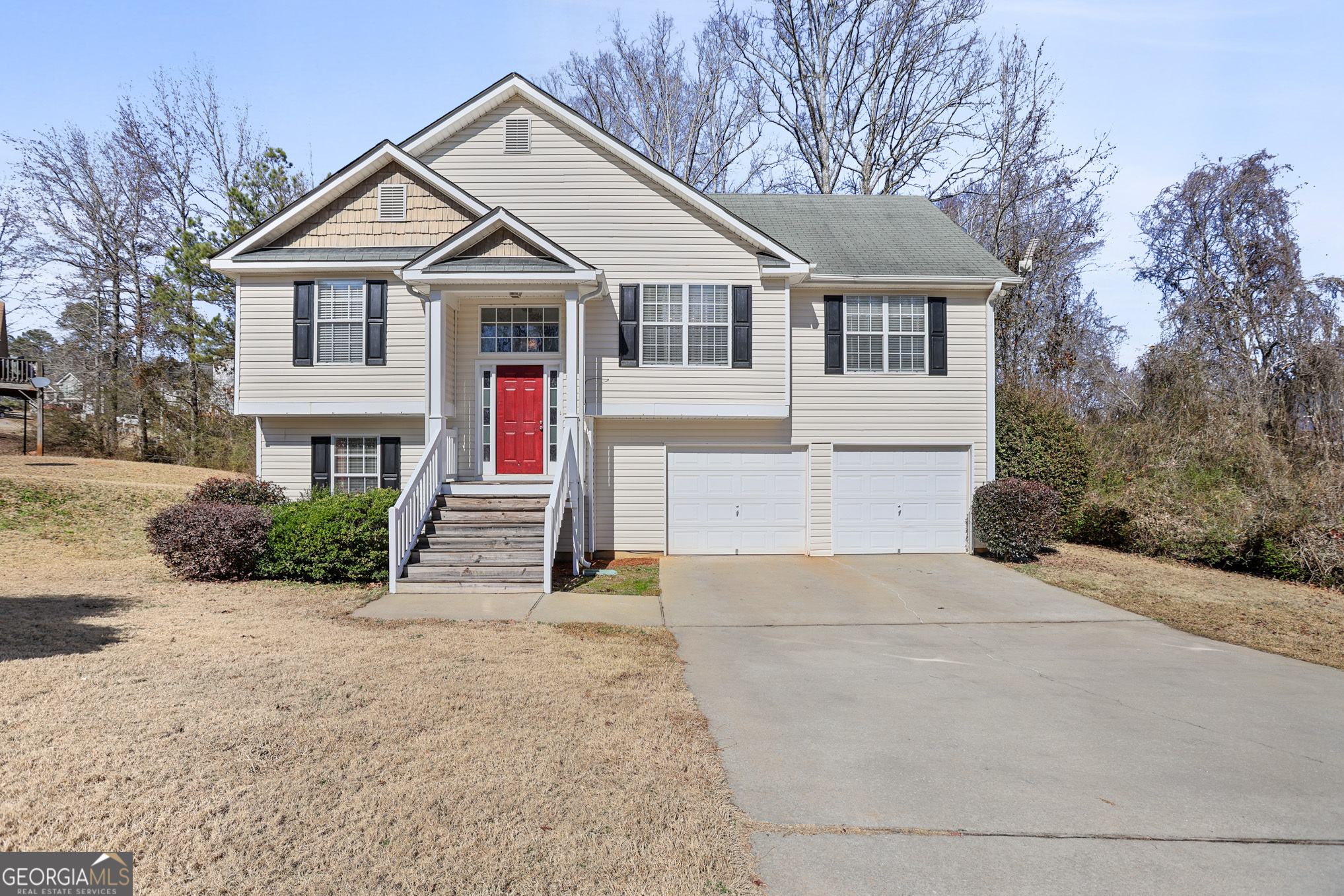 119 Bombay Lane Property Photo