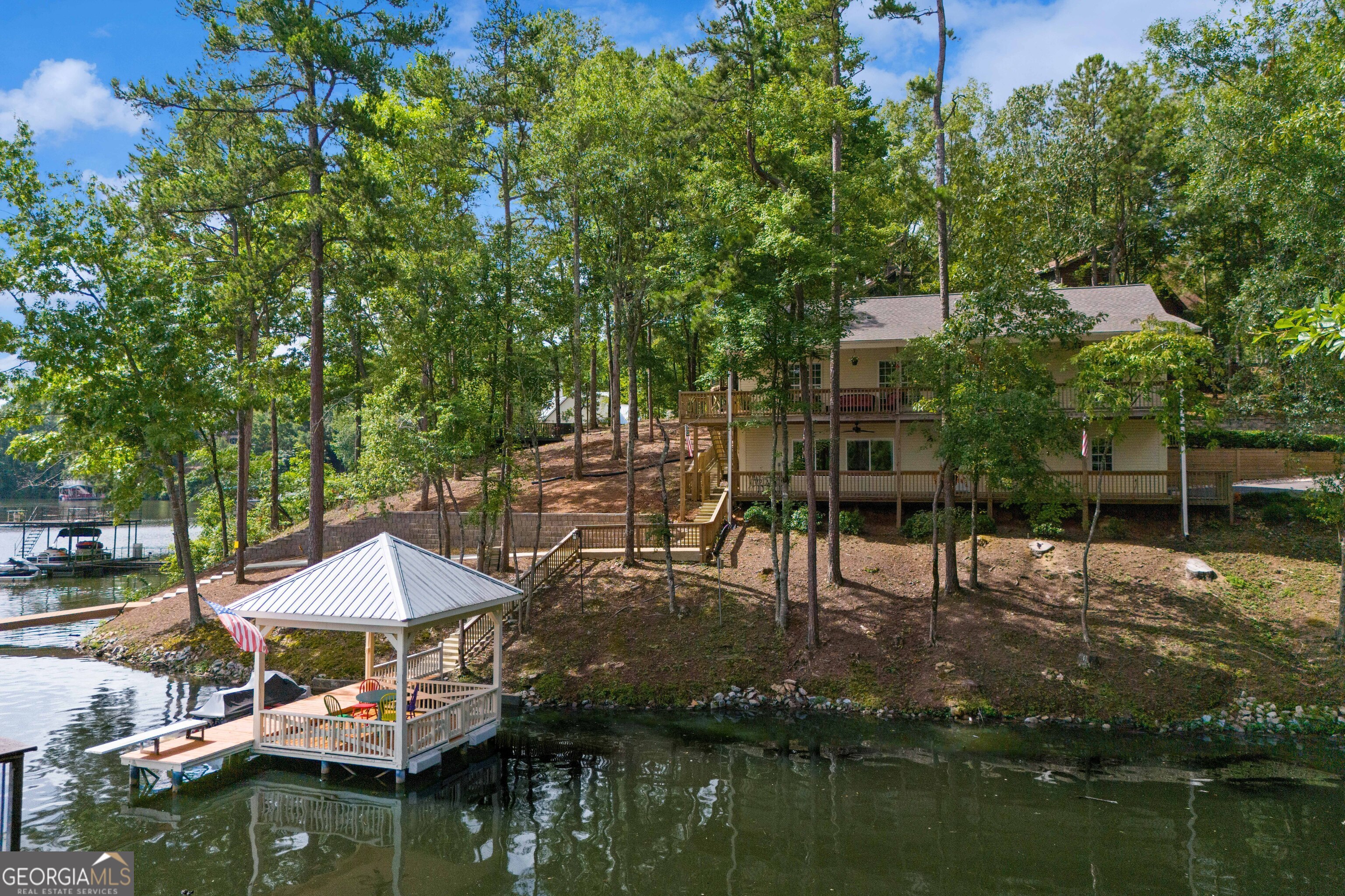 373 Pineywoods Drive Property Photo