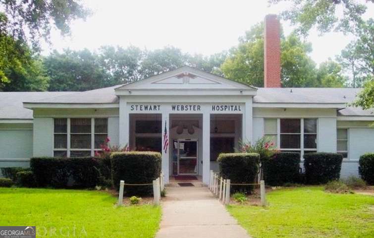 580 Alston Street Property Photo
