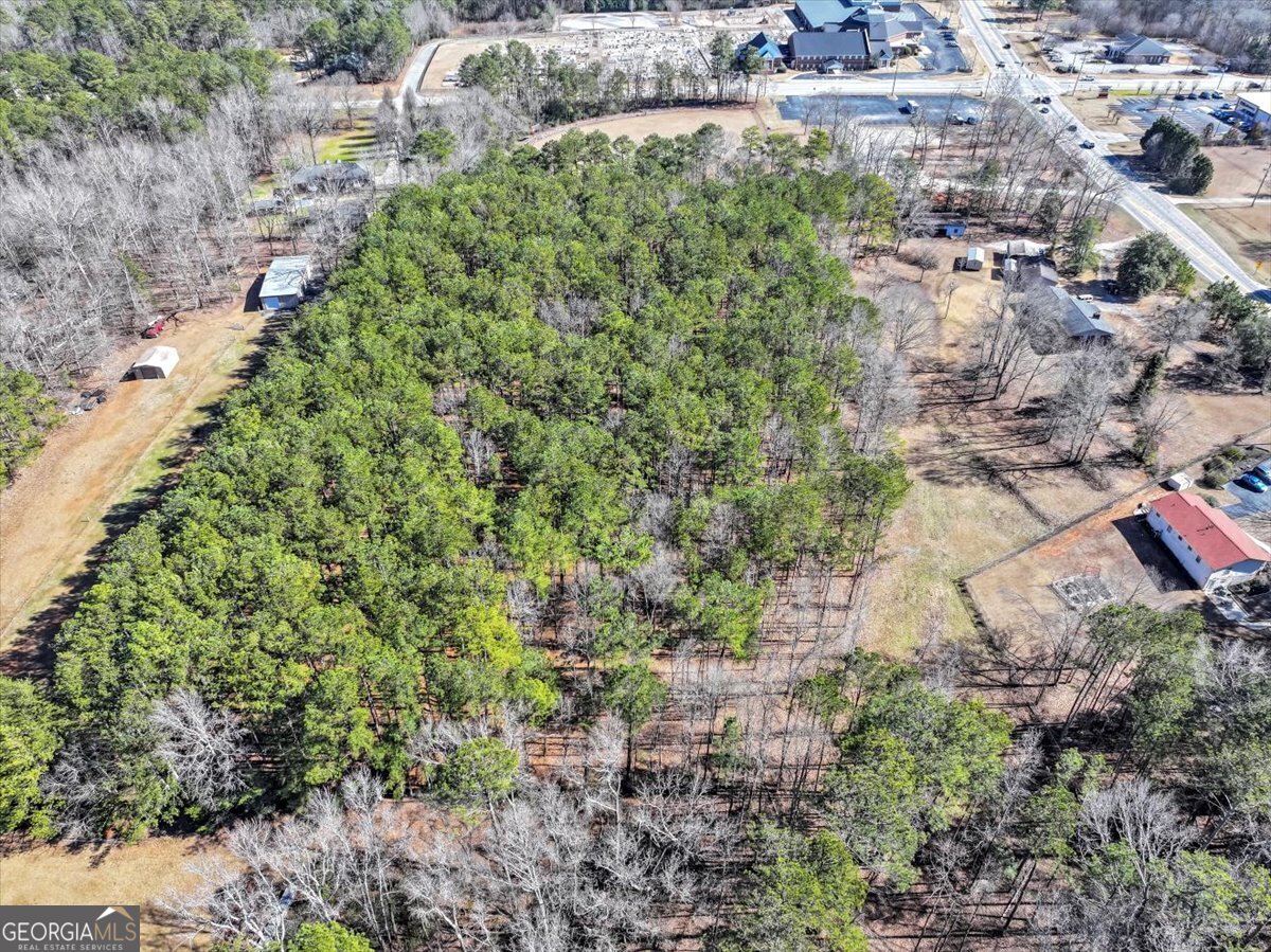 1891 Highway 81 Property Photo 11