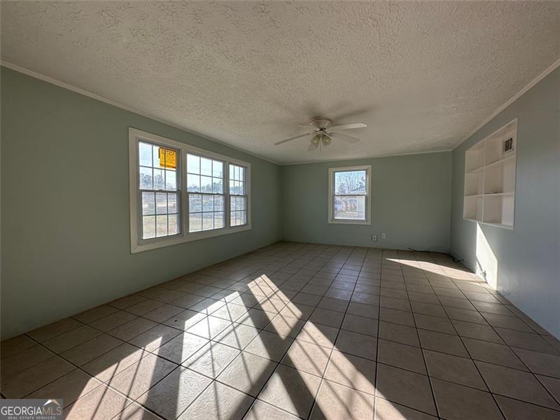 3189 Highway 78 Property Photo 5