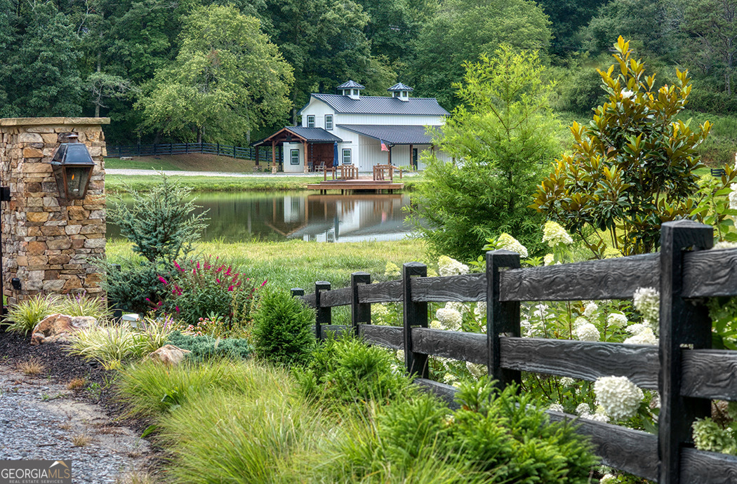1019 Hardscrabble Road Property Photo 41