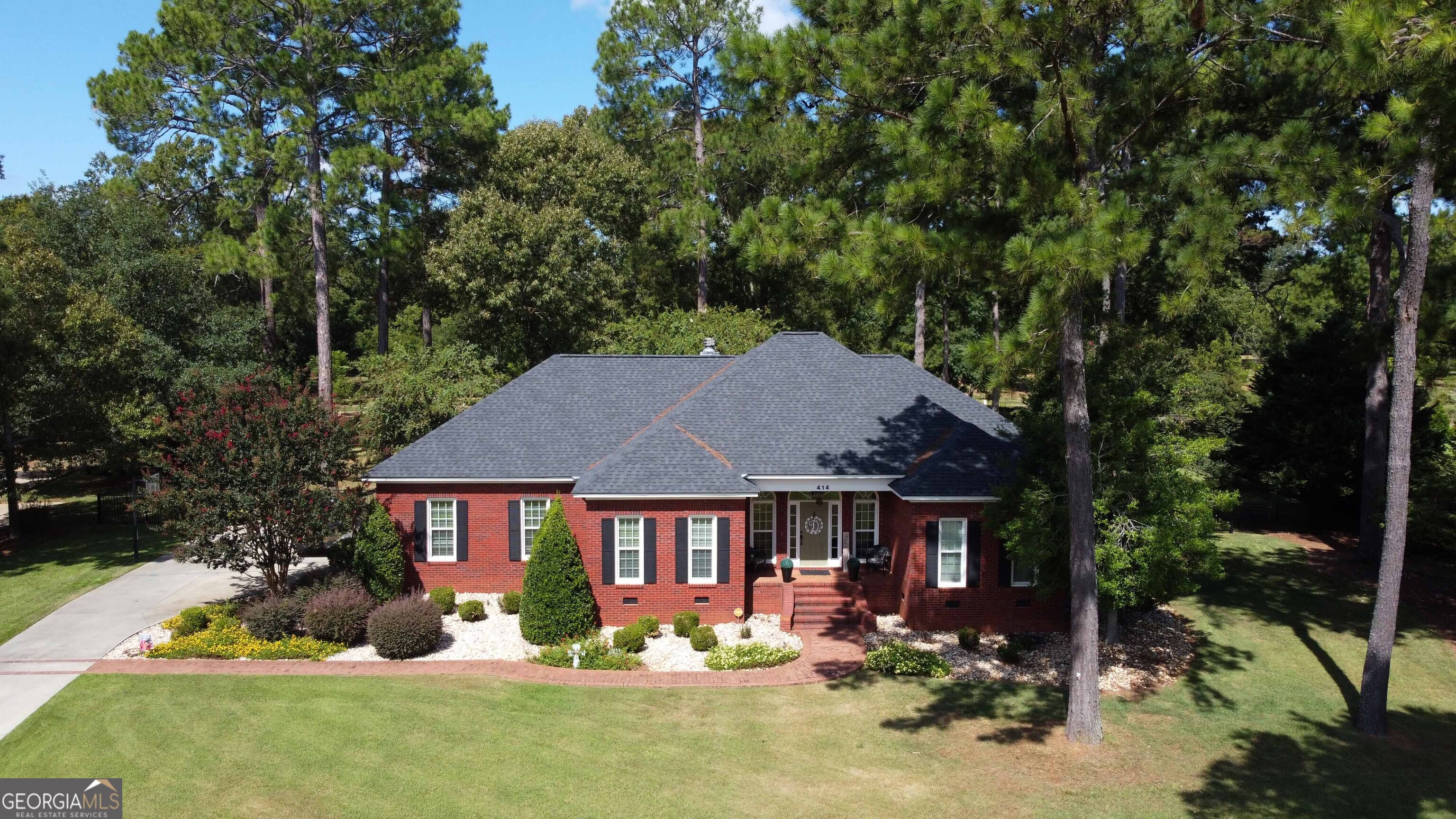 414 Wiregrass Way Property Photo
