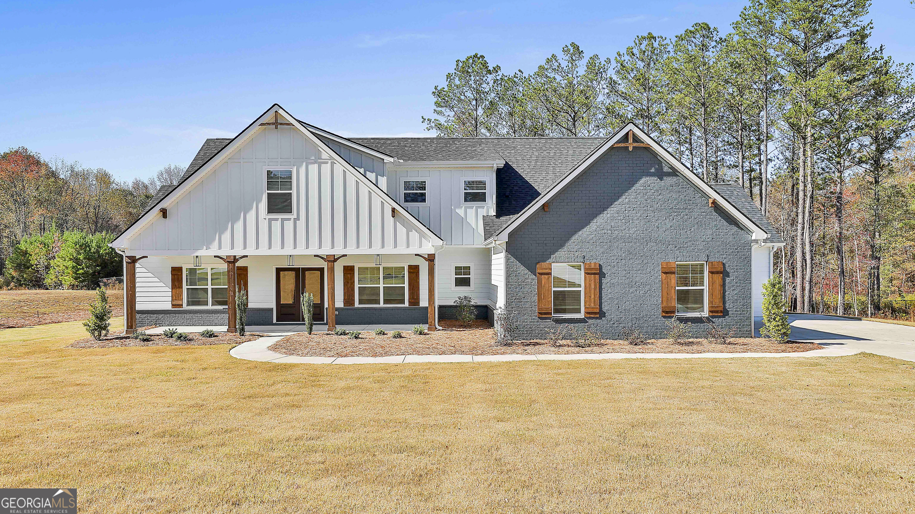 45 Sanders Crossing # 13 Property Photo 1