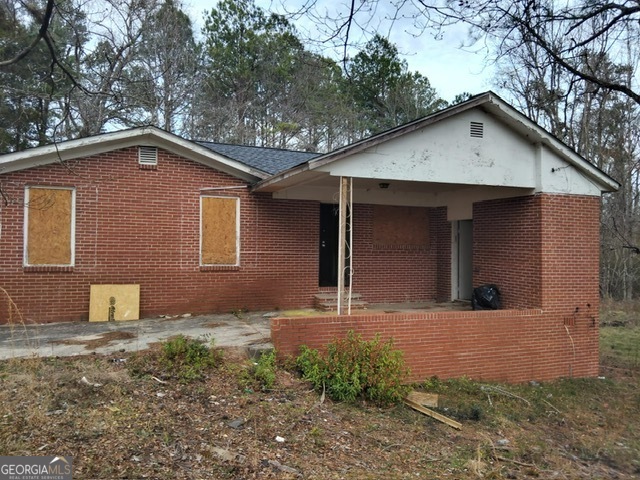 3777 Owens Street Property Photo