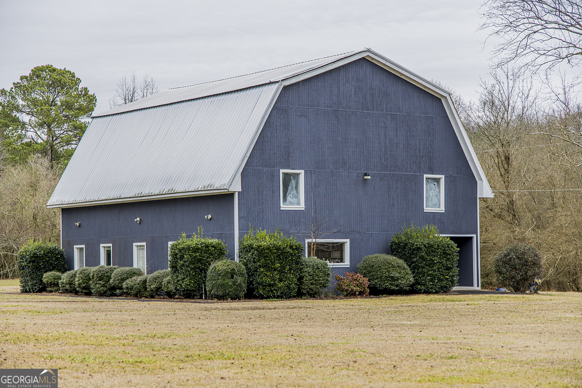 1065 Adams Road Property Photo 4