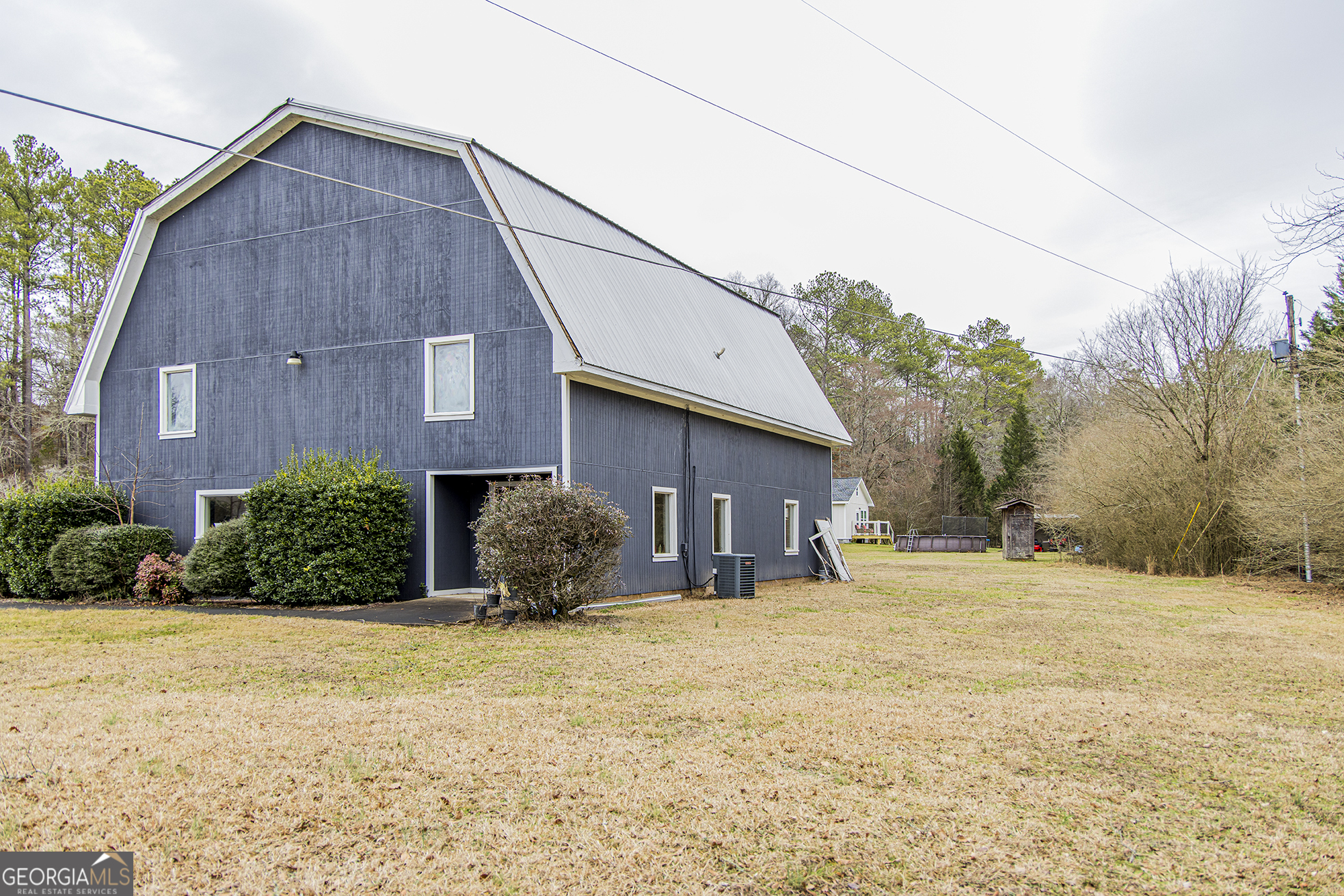 1065 Adams Road Property Photo 6