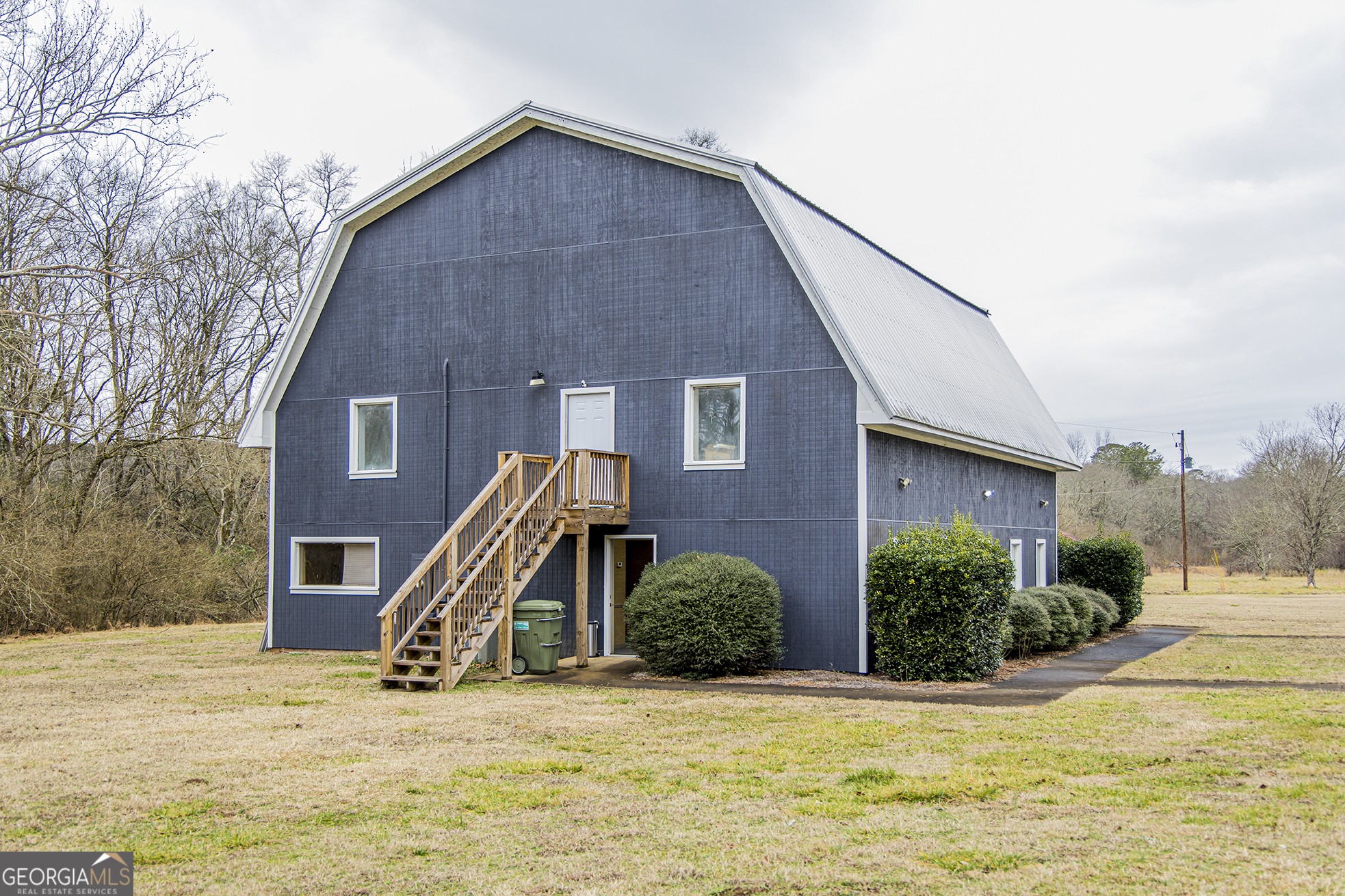 1065 Adams Road Property Photo 8