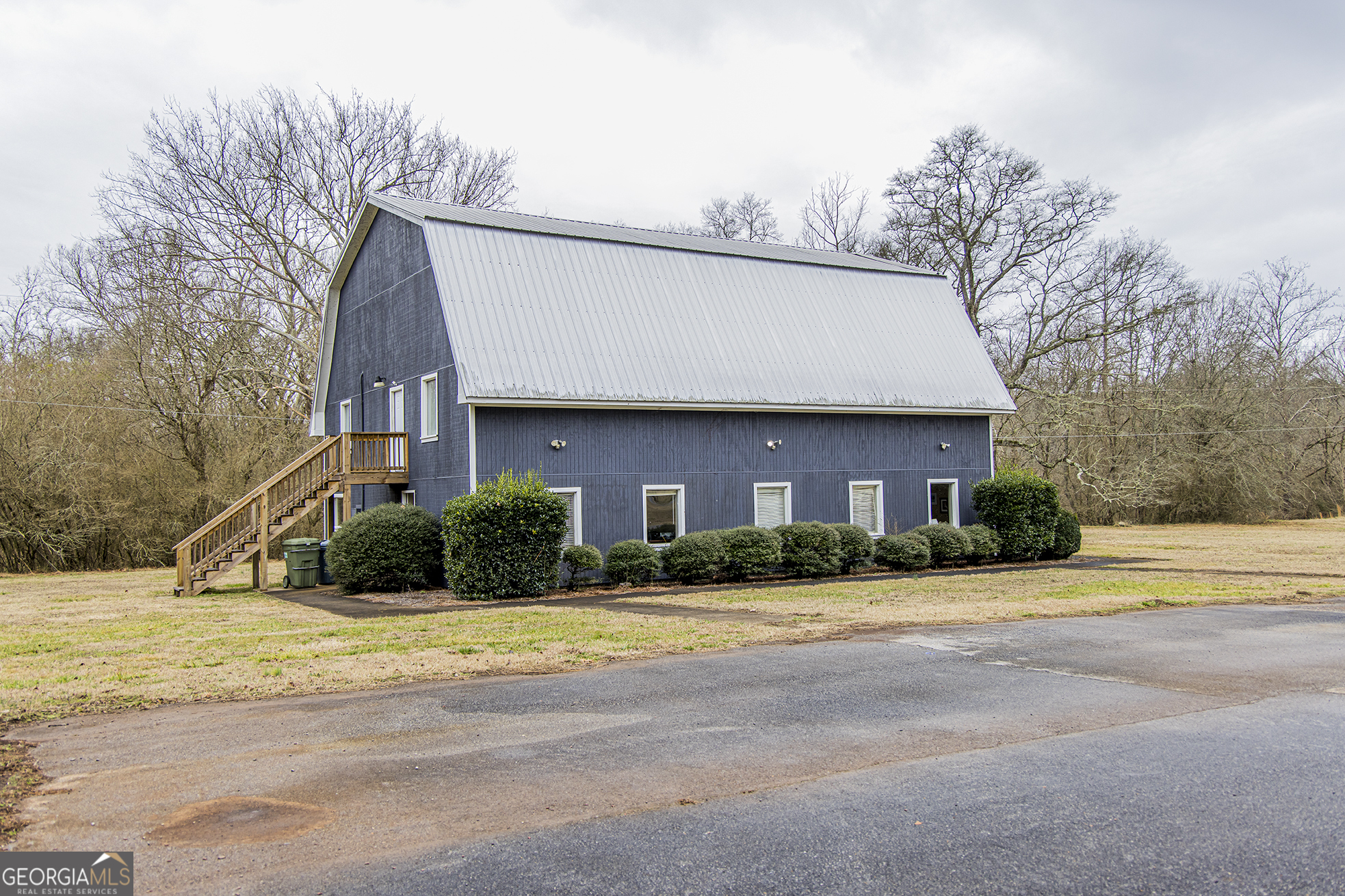 1065 Adams Road Property Photo 9