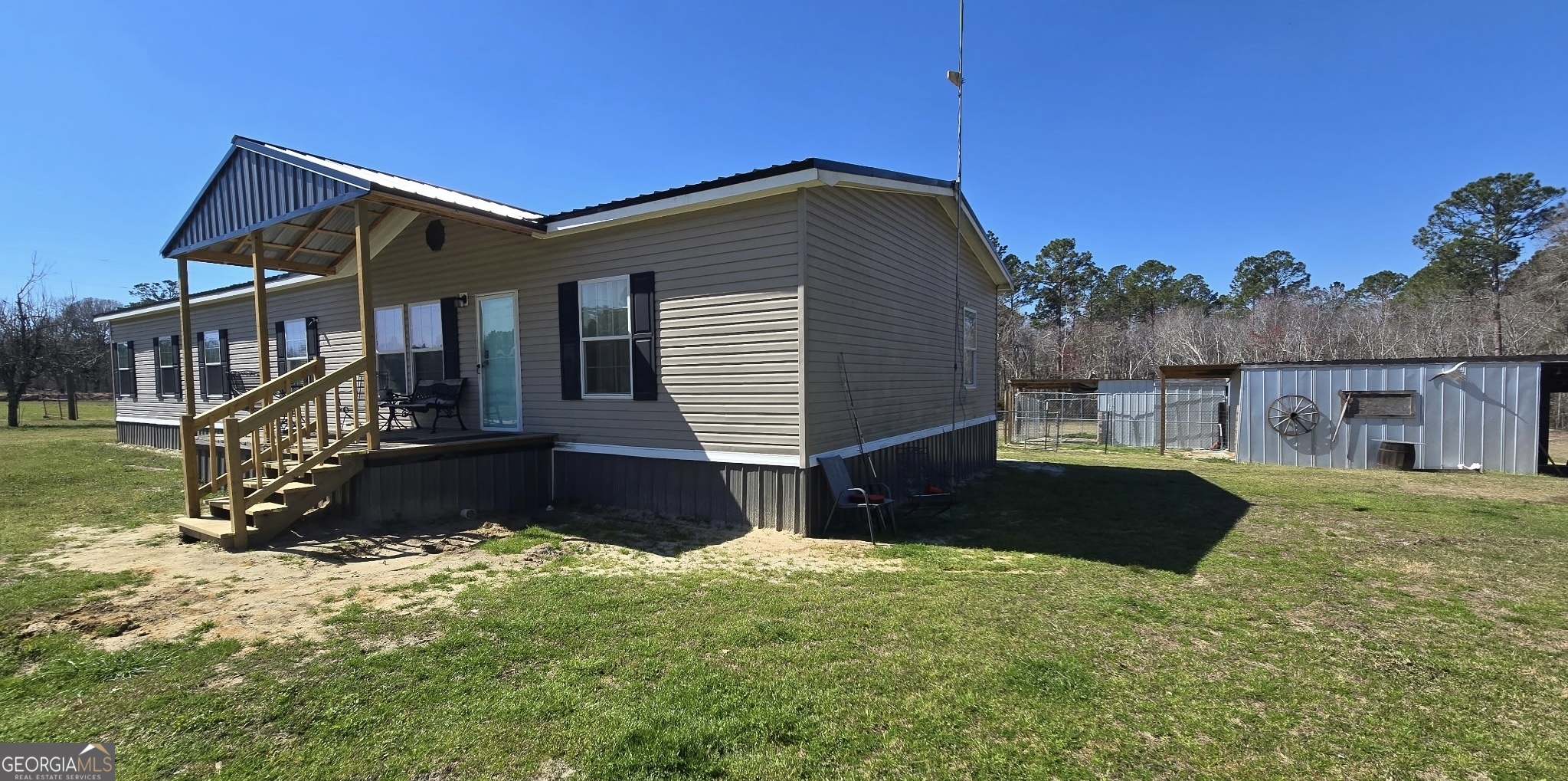 337 Kelly Road Property Photo