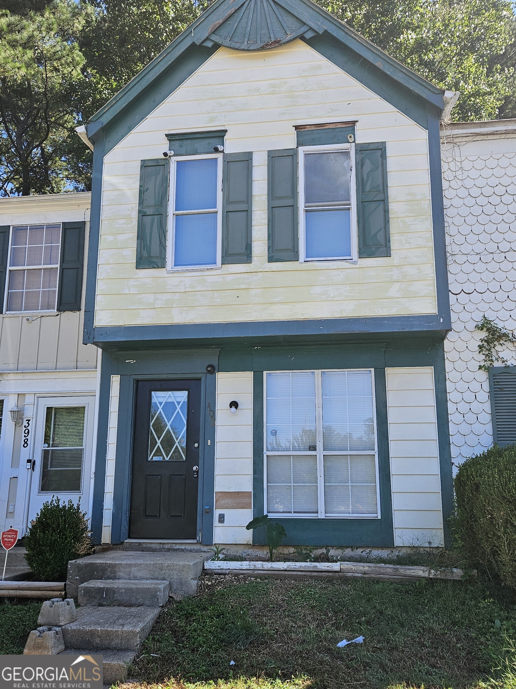 400 Prince Of Wales Property Photo 1