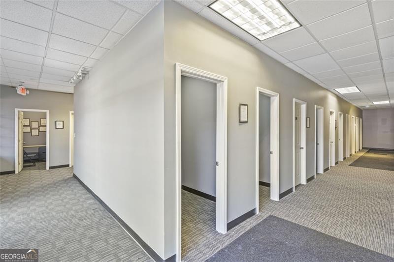 8180 Tara Boulevard Property Photo 7