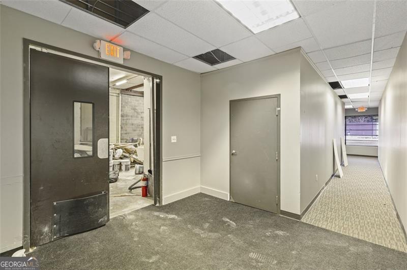 8180 Tara Boulevard Property Photo 9
