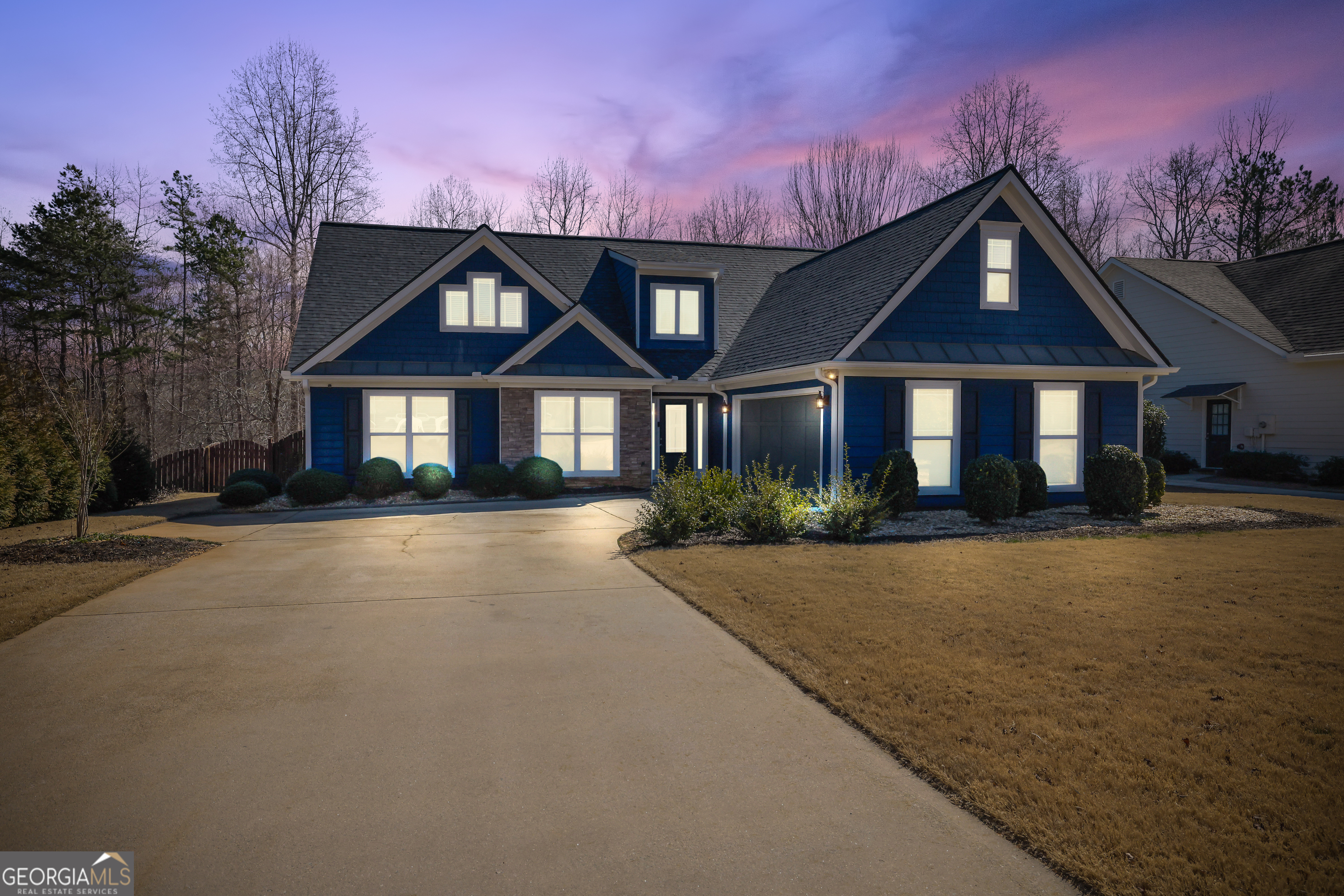 5427 Woodstream Court Property Photo 1
