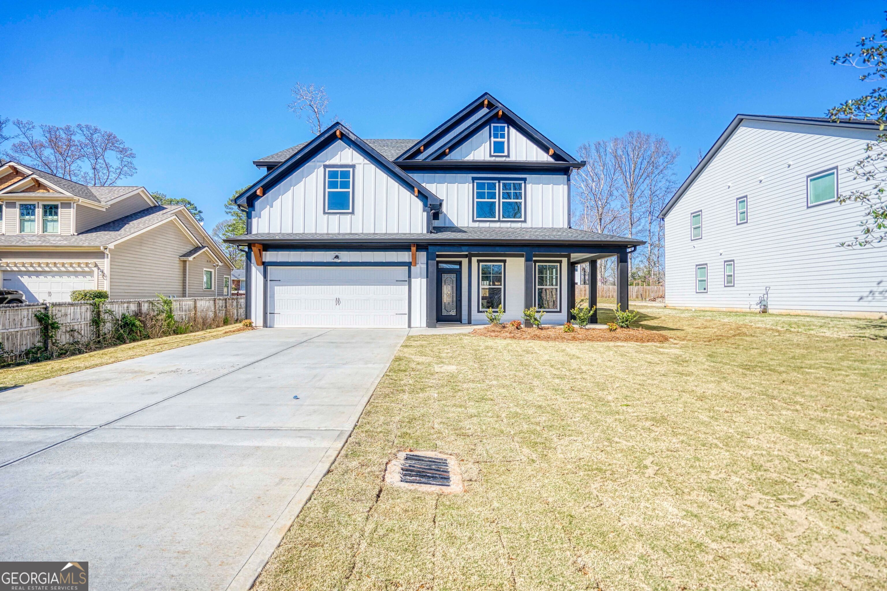 1064 Eastview Road NE