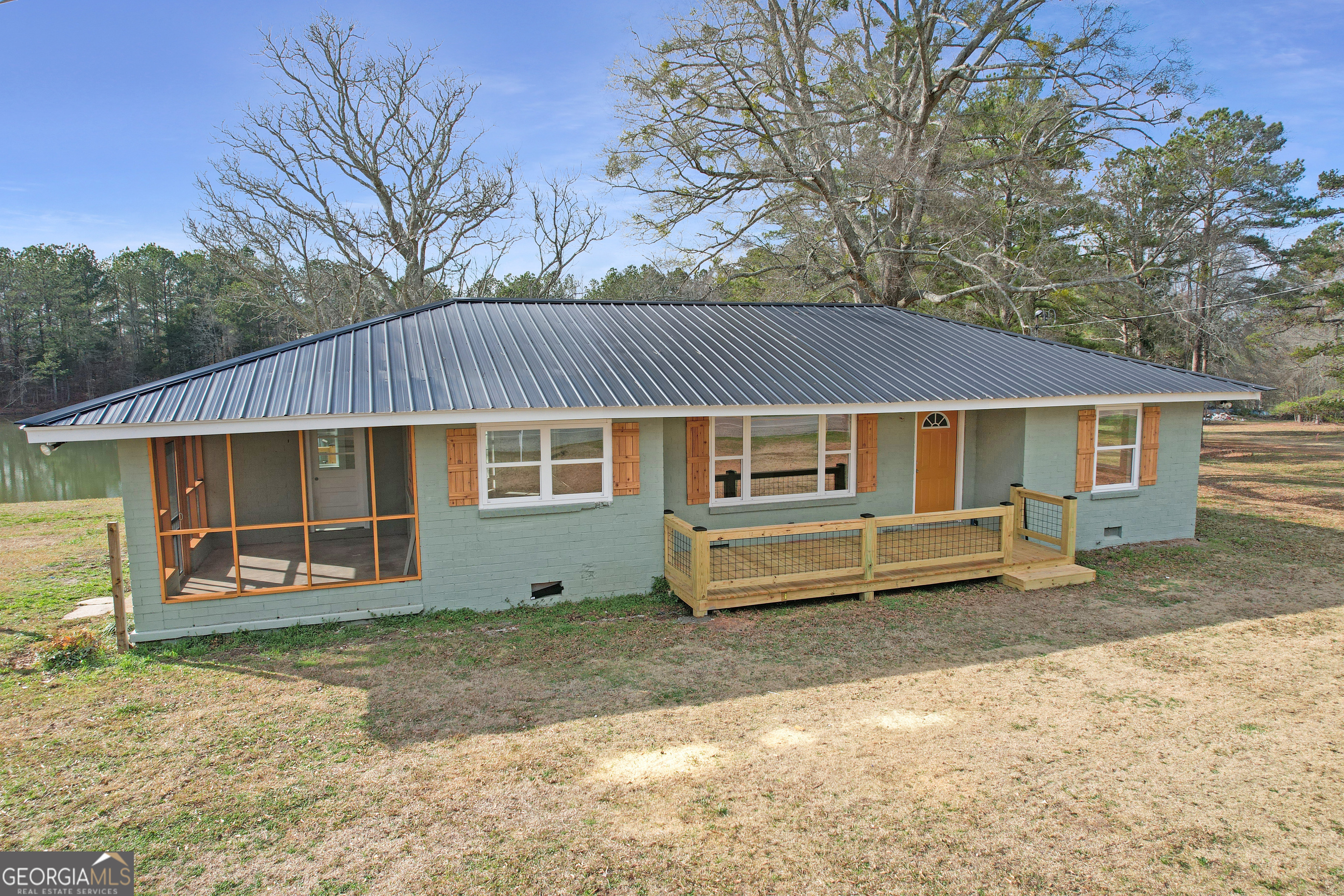 21135 Hwy 431 Property Photo