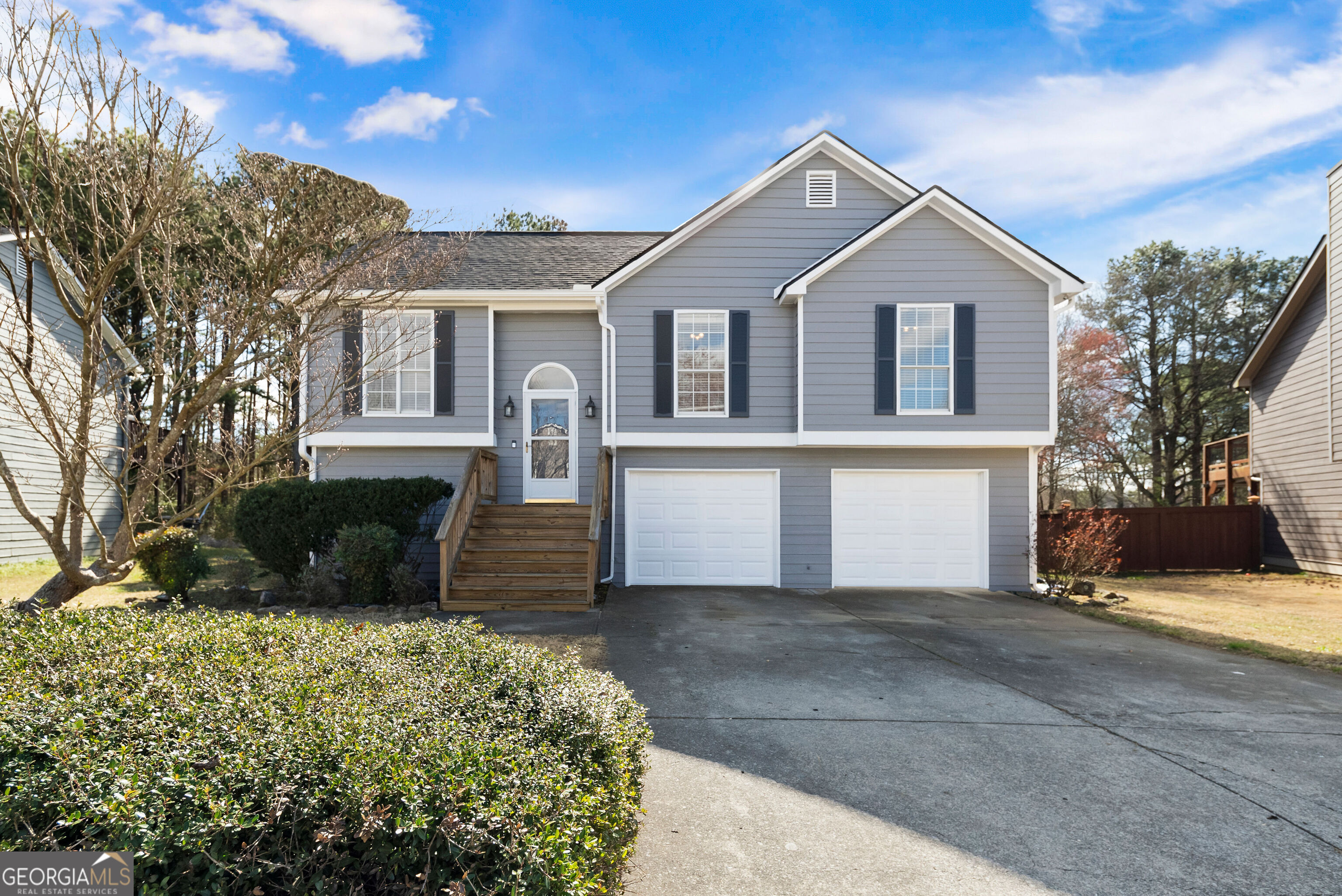 15 Southview Drive Property Photo