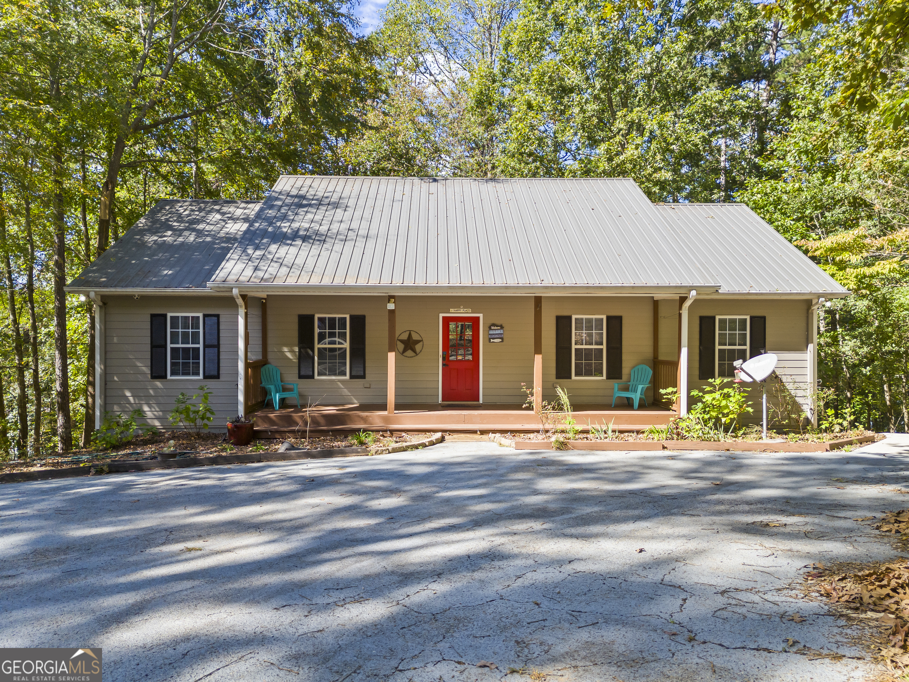 1852 Seven Forks Road Property Photo 1