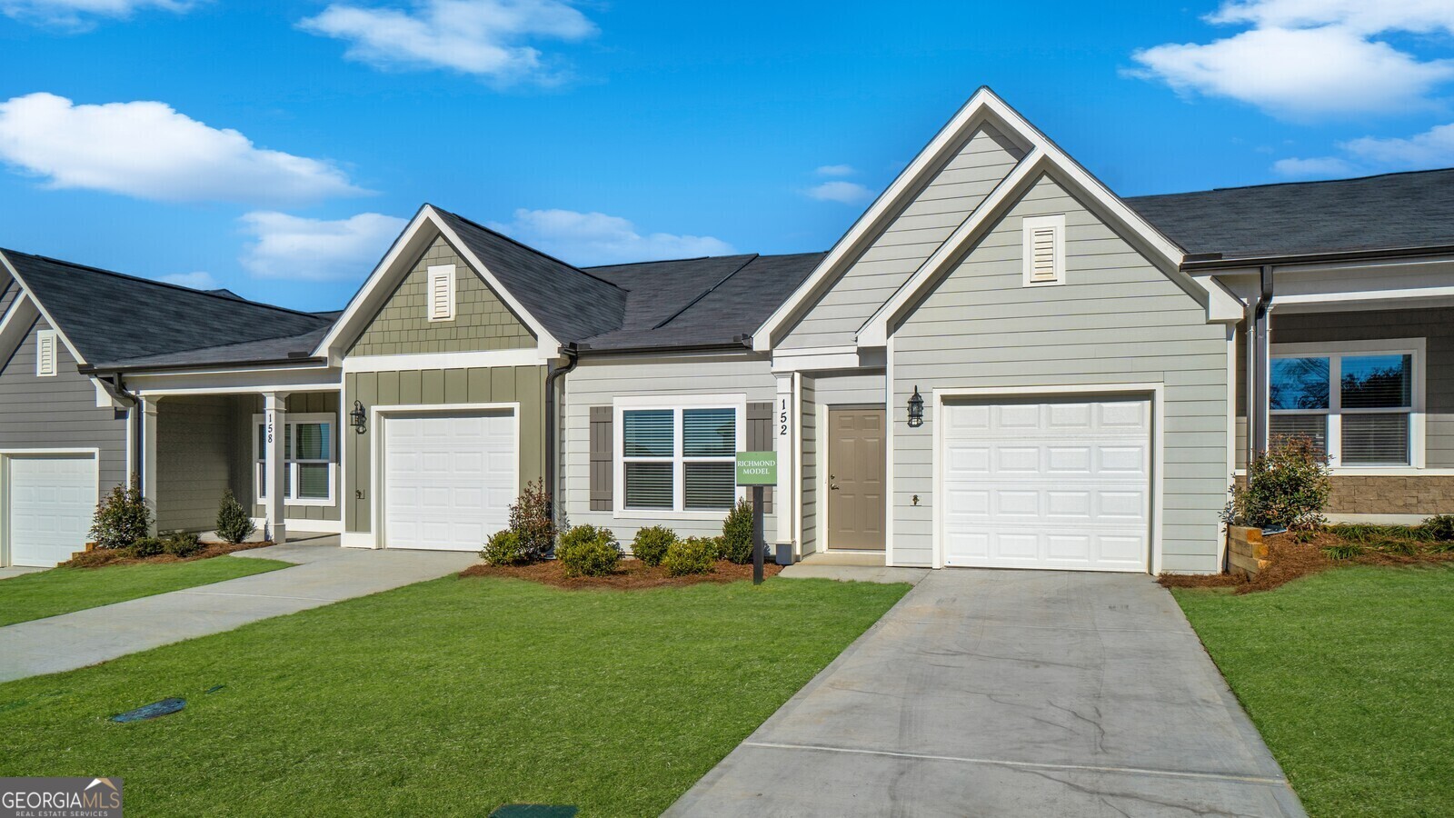 40 Cottage Drive Property Photo