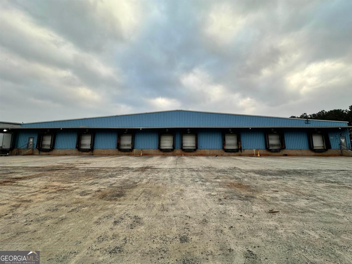1140 Monticello Highway Property Photo 1