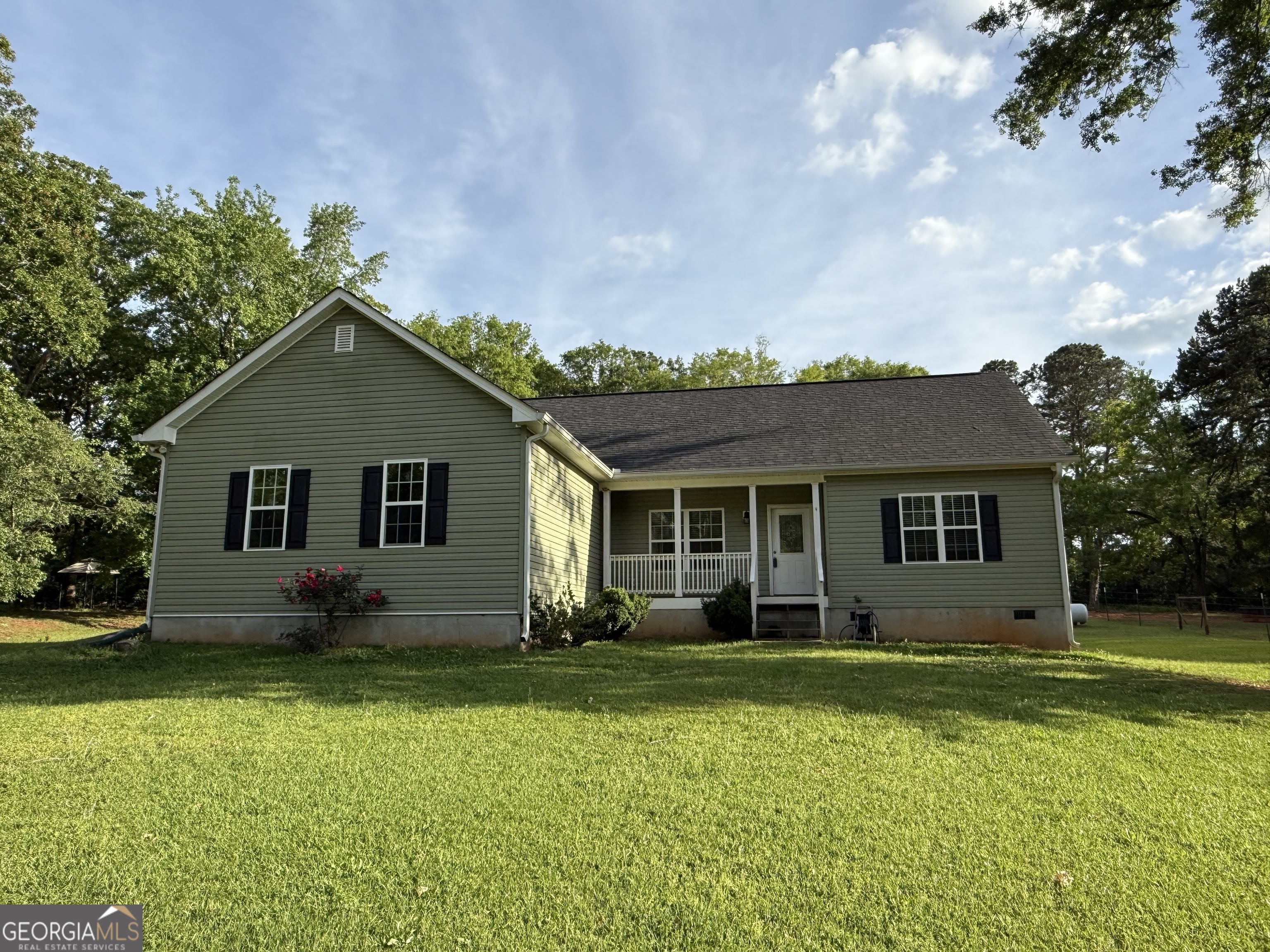430 Stag Drive Property Photo