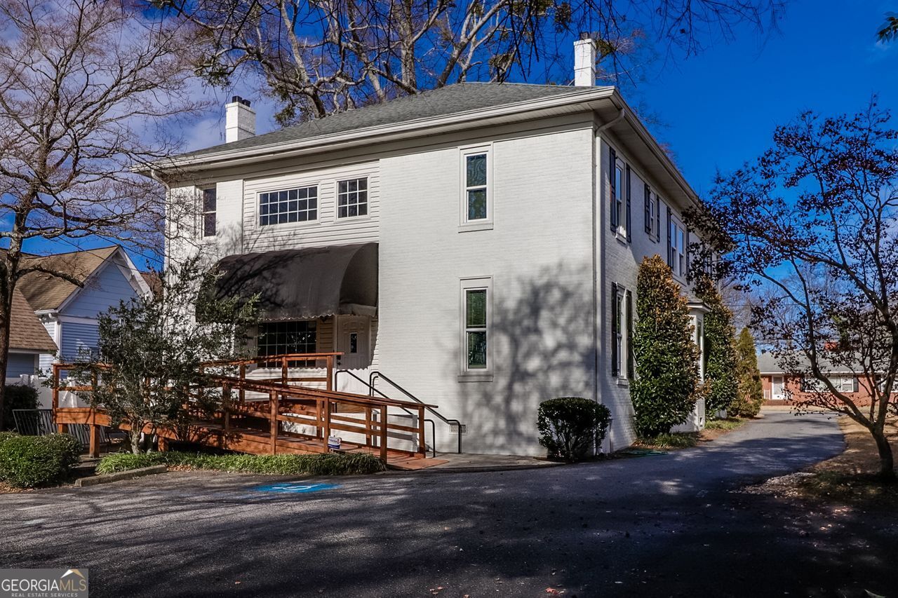 104 Candler Street Property Photo 8