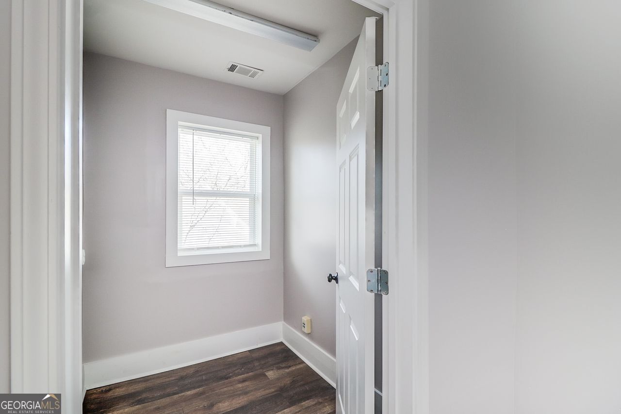 104 Candler Street Property Photo 15