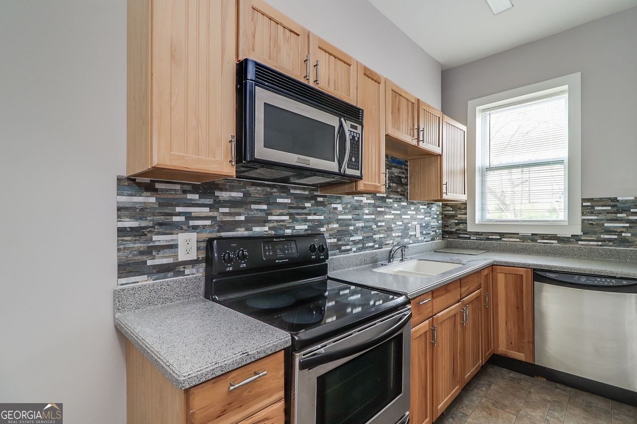 104 Candler Street Property Photo 85