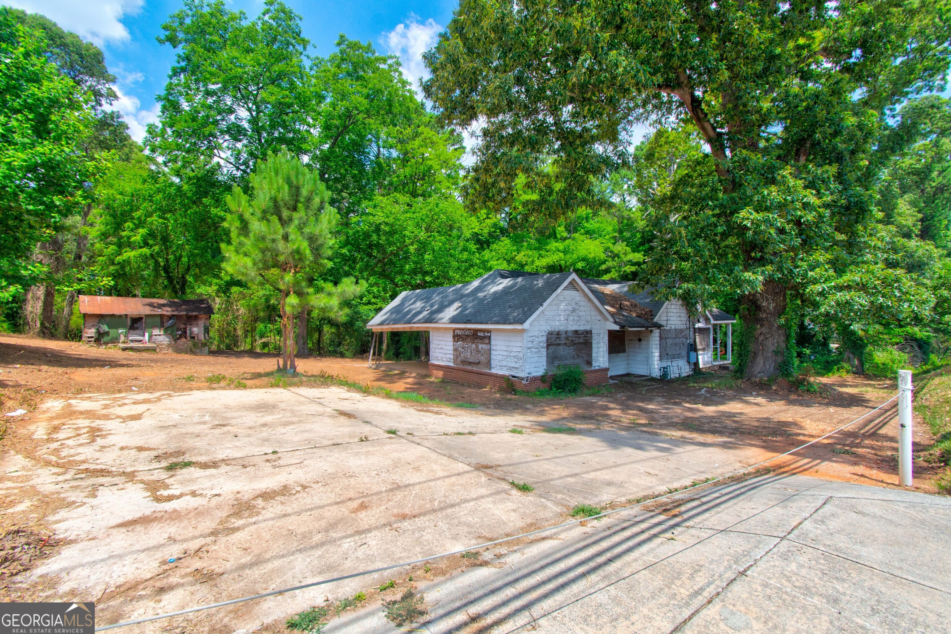 1491 S Hairston Road Property Photo 7