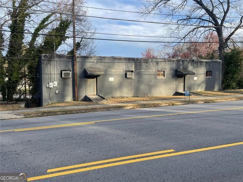 273 S Broad Street Property Photo 1