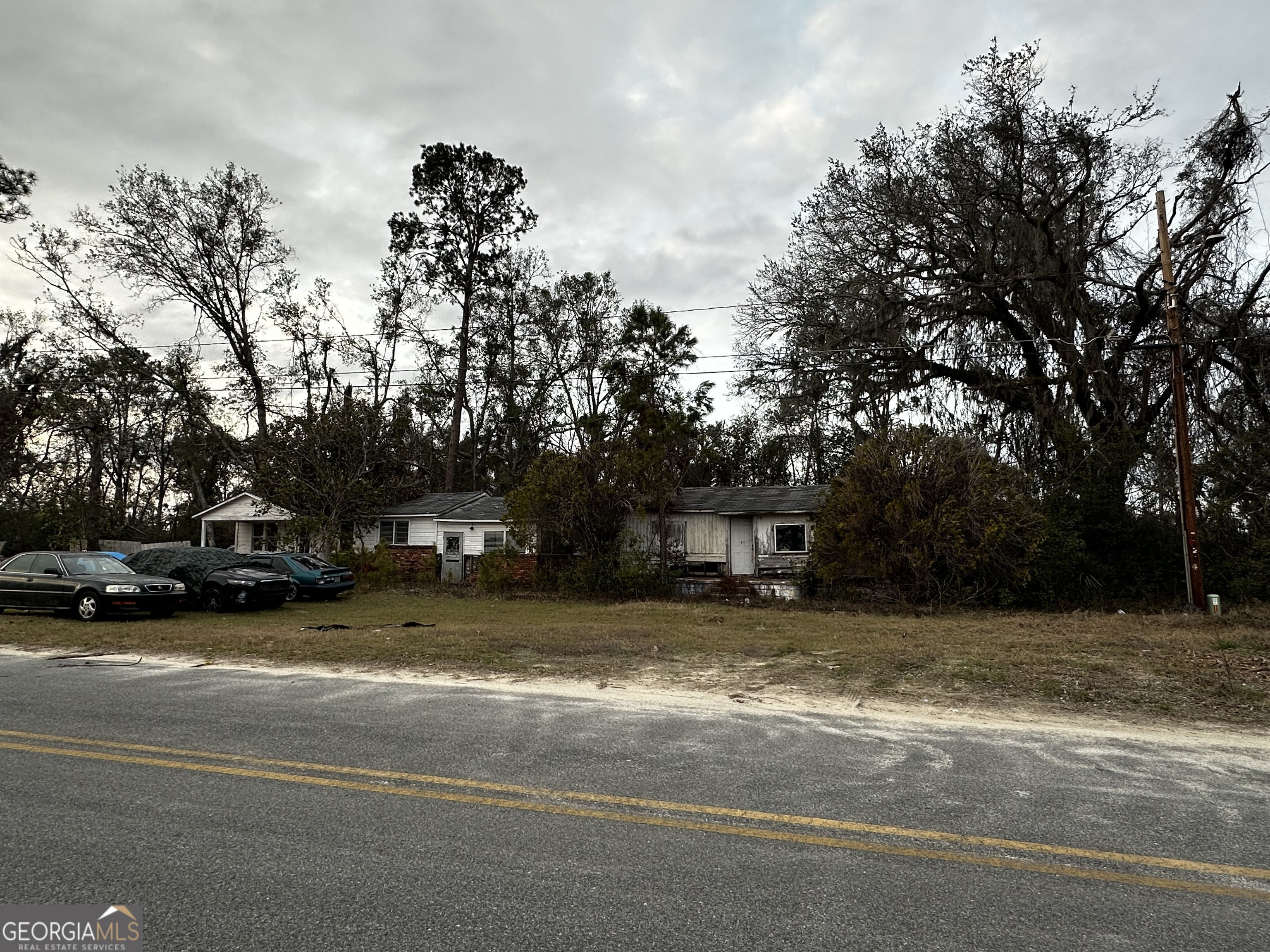 111 E Bostick Avenue Property Photo 2