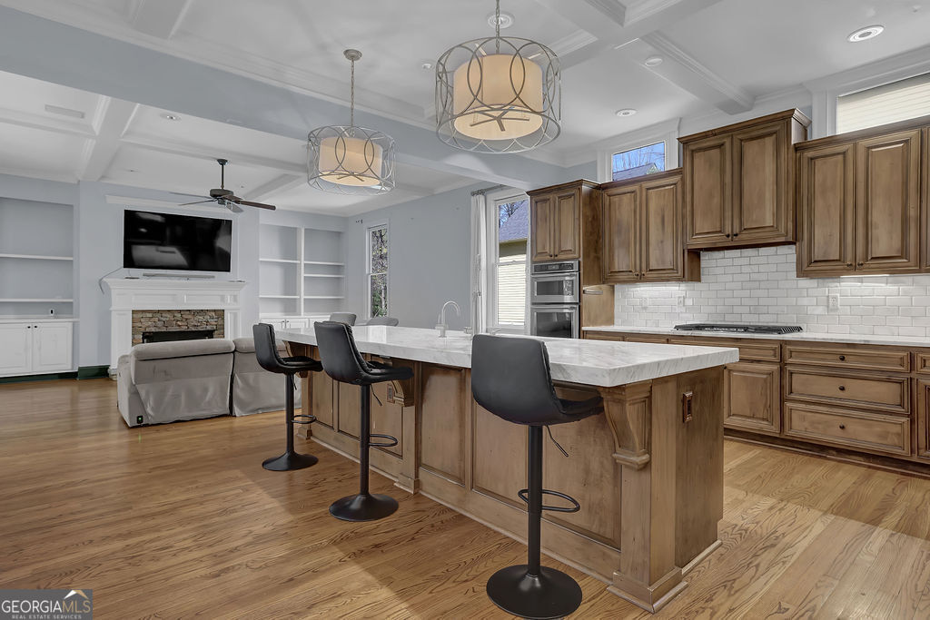 1421 Hedgewood Lane Nw Property Photo 11