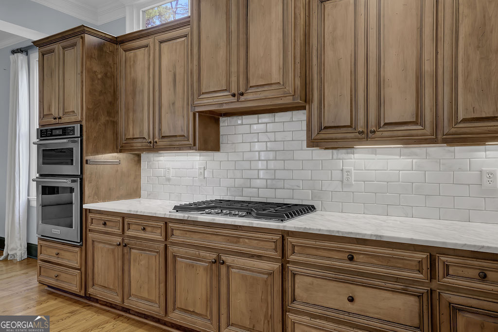 1421 Hedgewood Lane Nw Property Photo 12