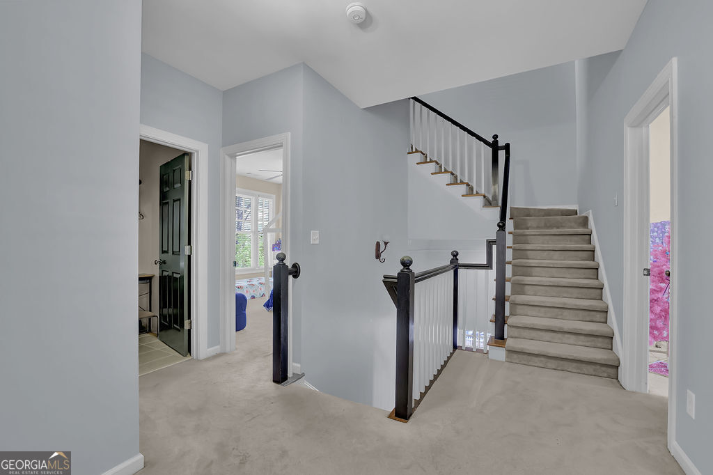 1421 Hedgewood Lane Nw Property Photo 24