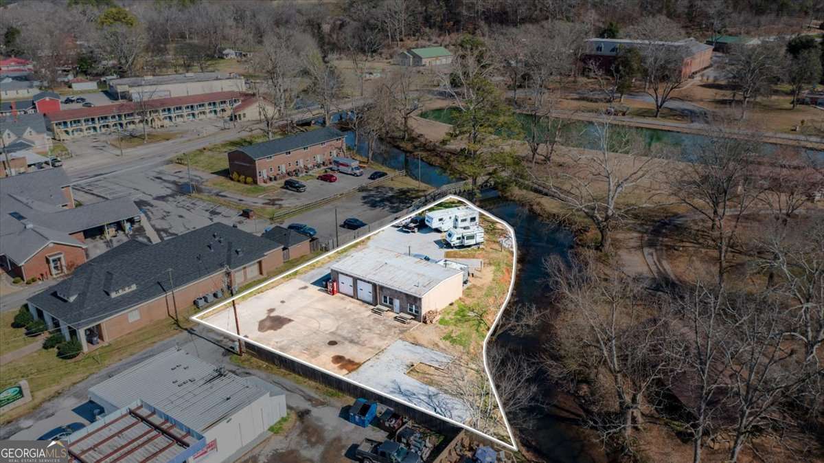 21 Cedartown Highway Property Photo 8
