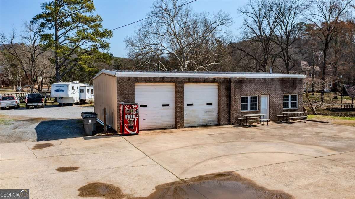 21 Cedartown Highway Property Photo 11