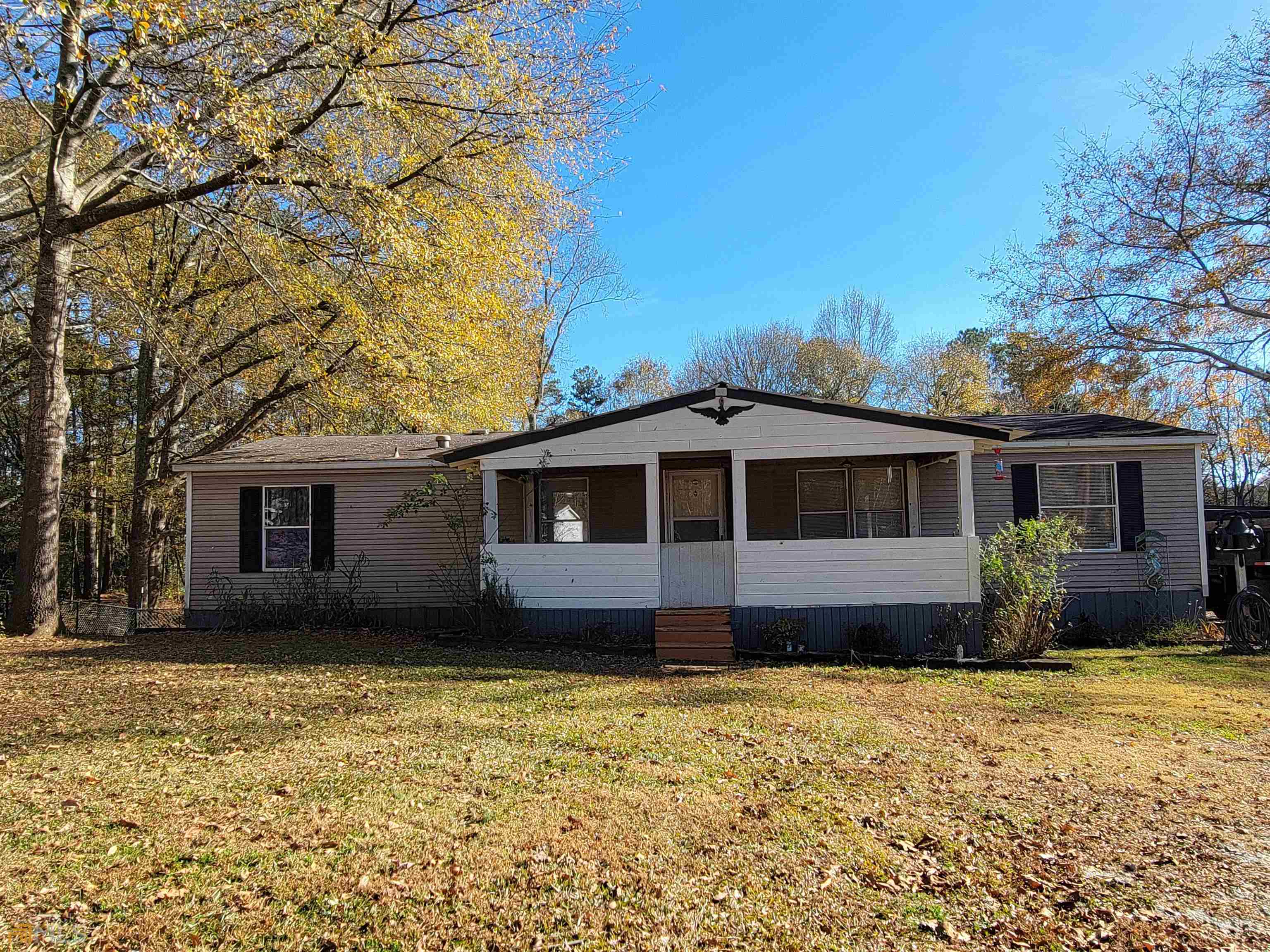 279 Crooked Creek Village Village Property Photo