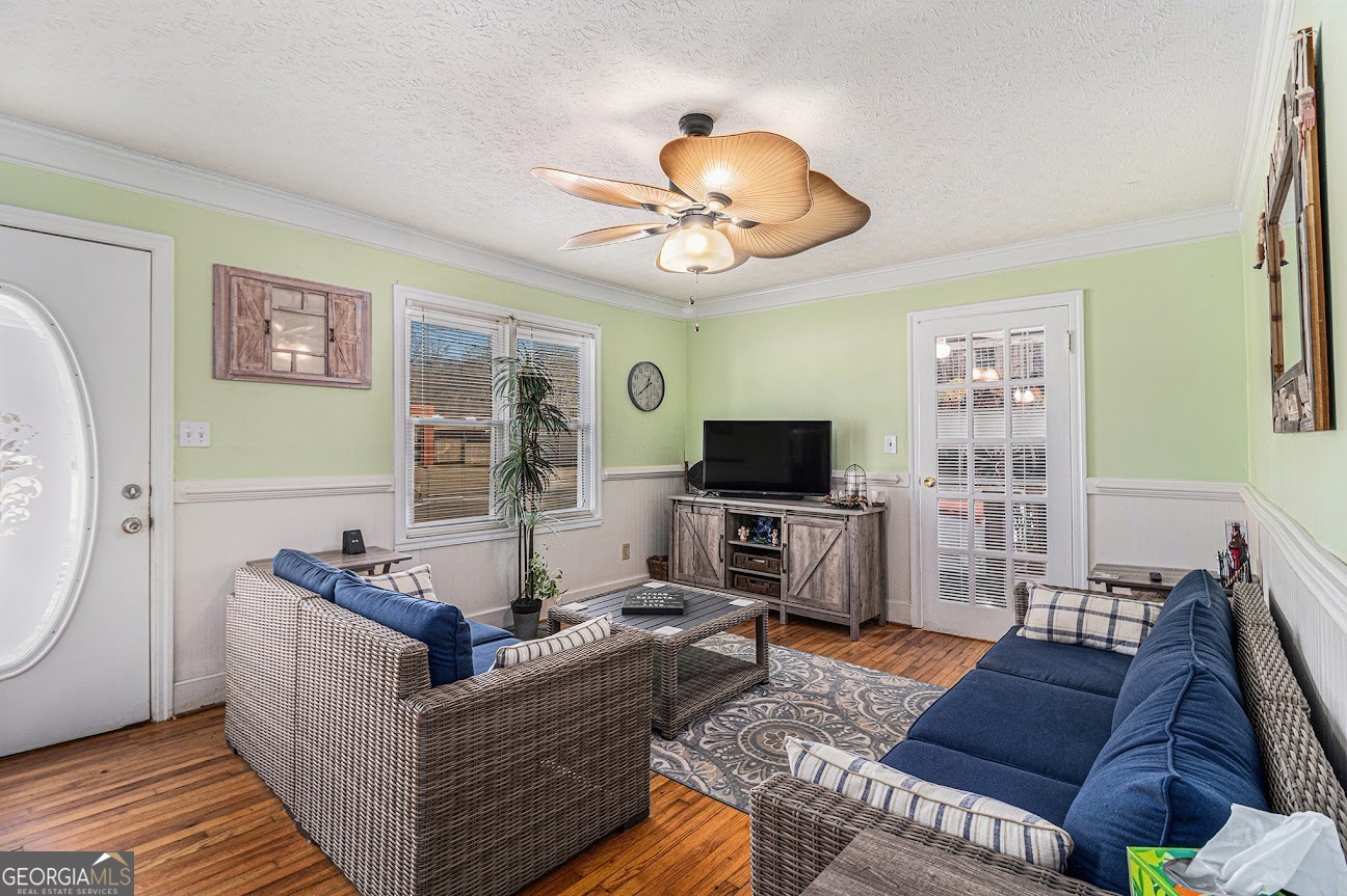 139 Newnan Road Property Photo 4