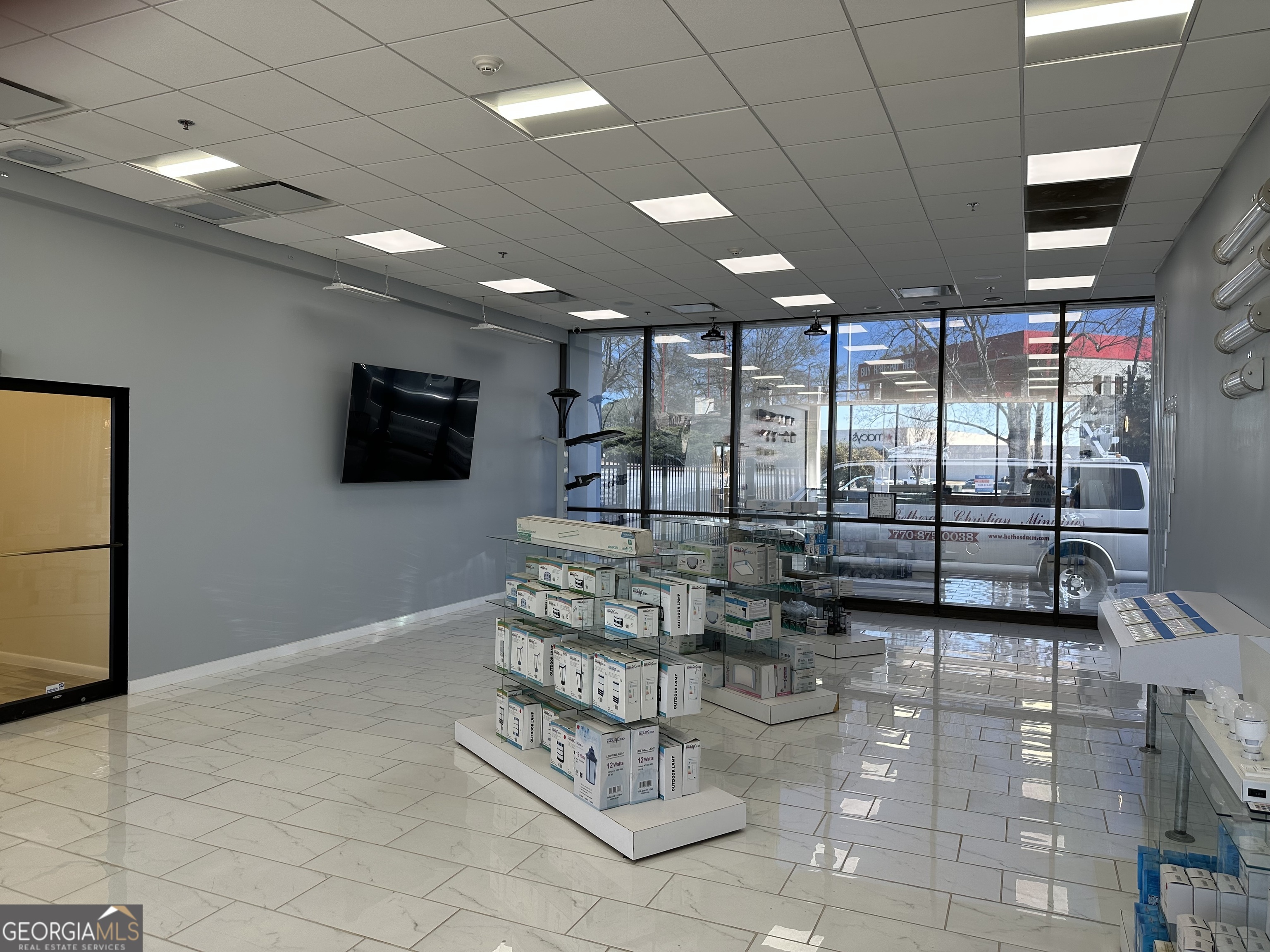 1253 Southlake Mall Property Photo 33
