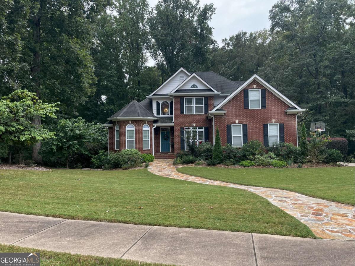 205 Wesley Drive Property Photo 1
