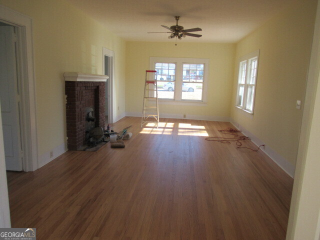 205 W Center Street Property Photo 11