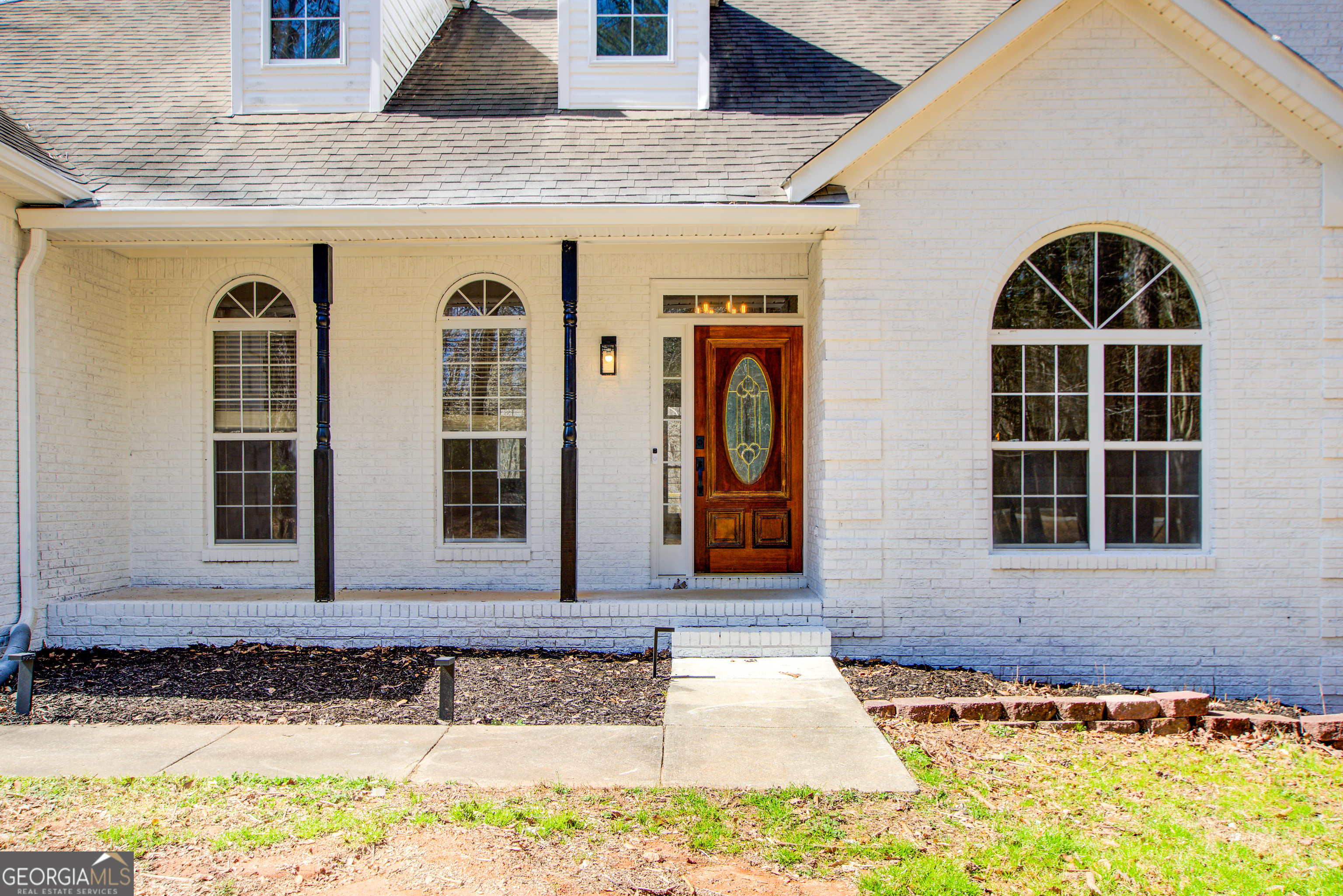 384 Minix Road Property Photo 2