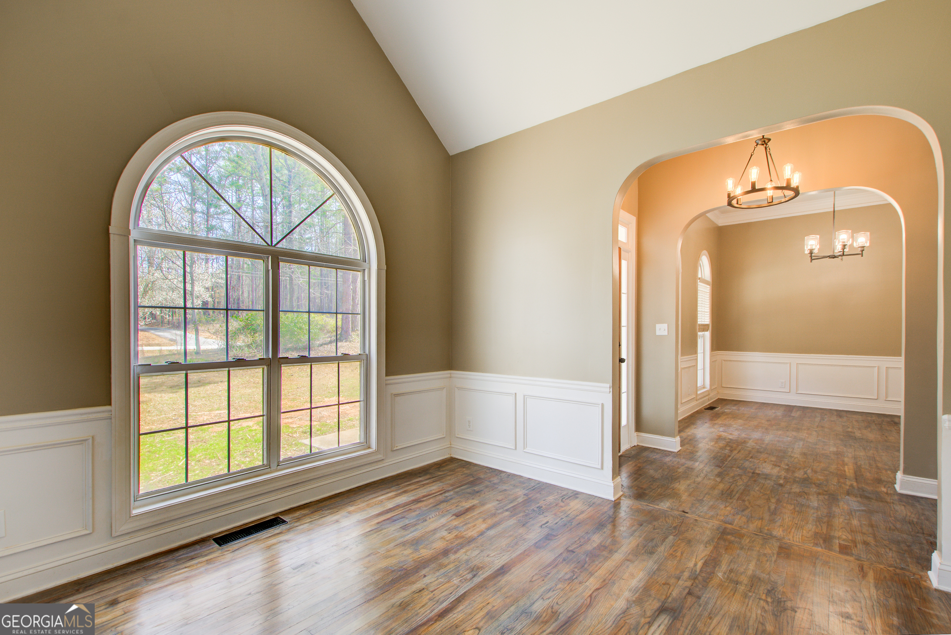 384 Minix Road Property Photo 5