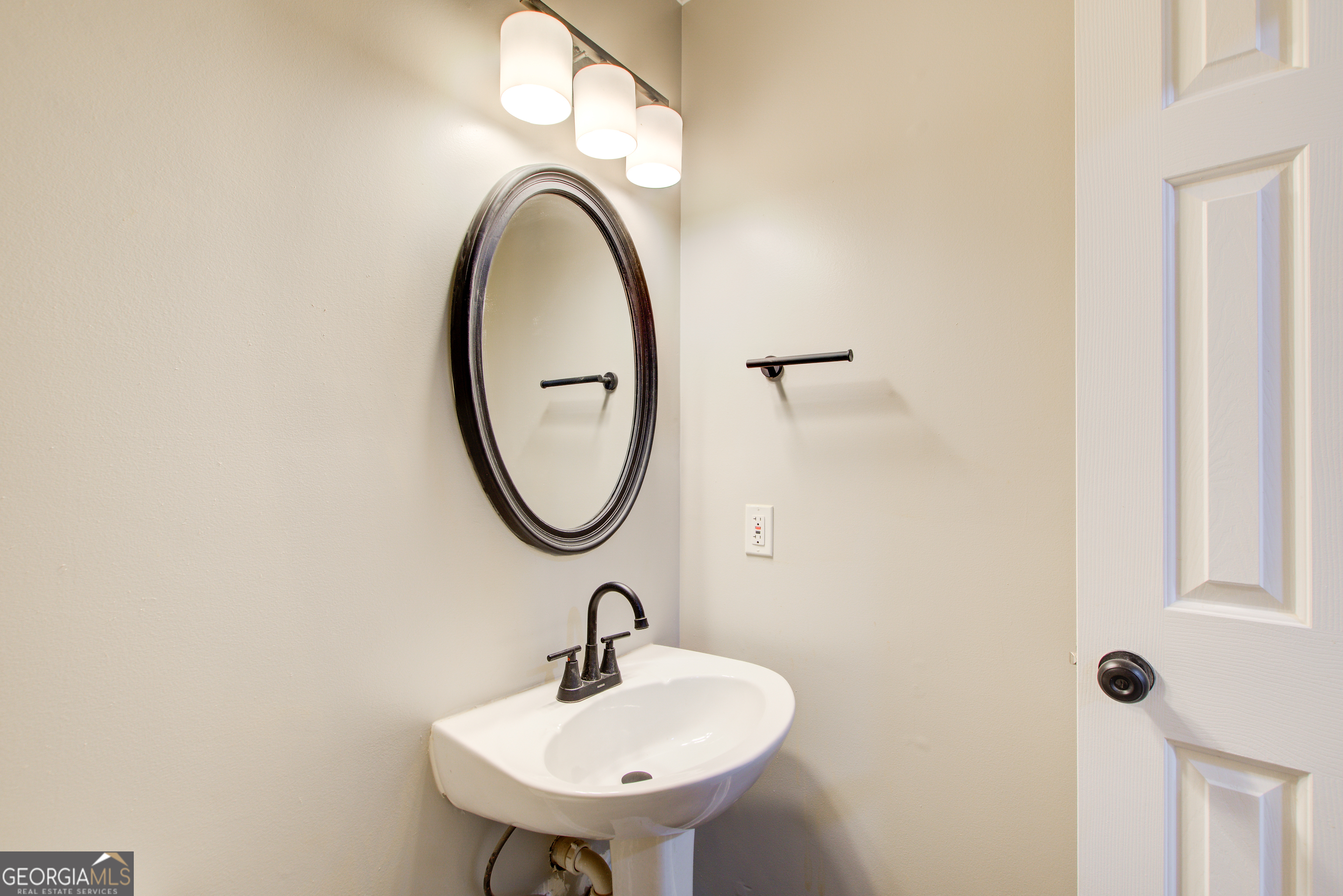 384 Minix Road Property Photo 17