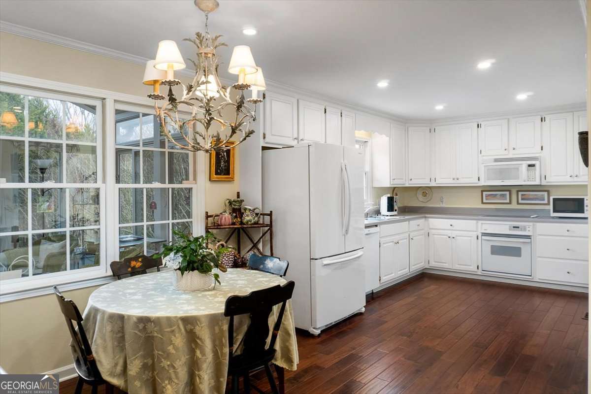 165 Woodhaven Ridge Property Photo 13