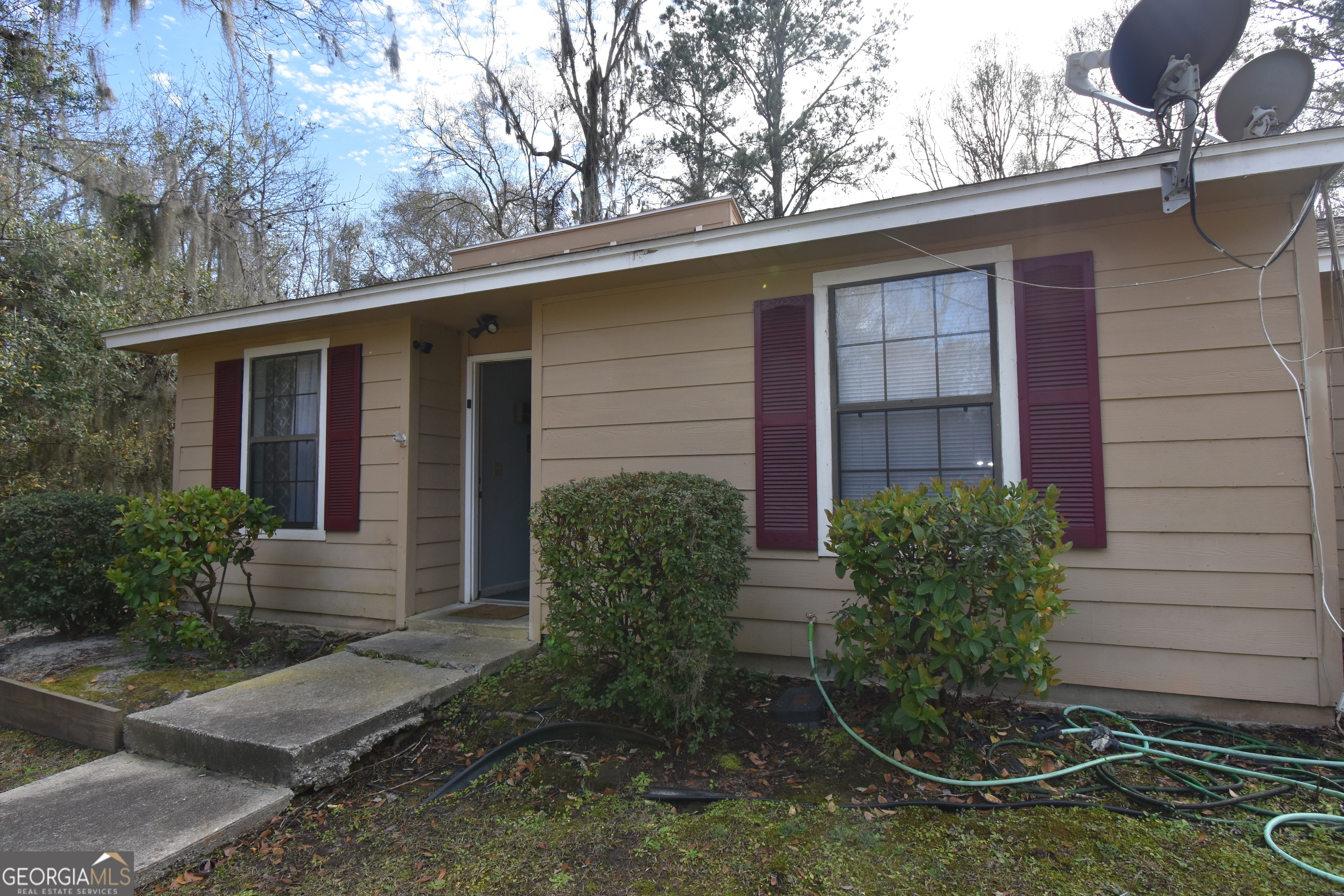 306 Admirals Walk Drive Property Photo 1